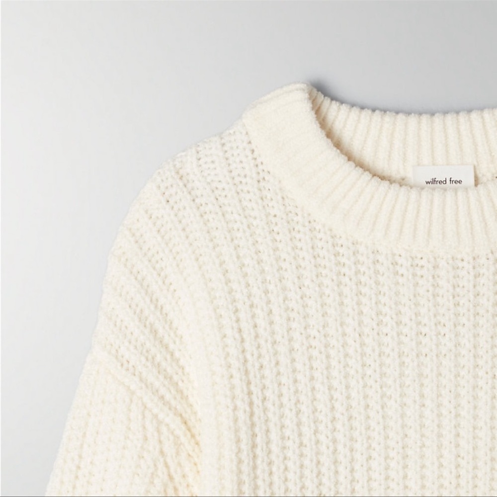 Wilfred Free Essential Chenille Sweater in Black - Picture 10 of 10